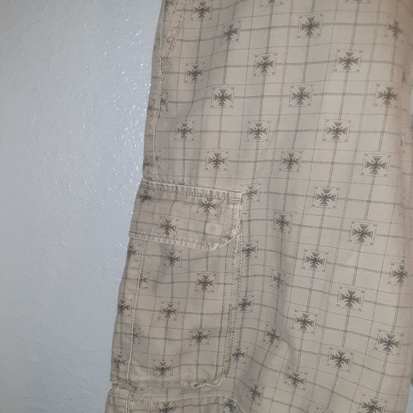 Elixir shorts - Picture 2 of 6